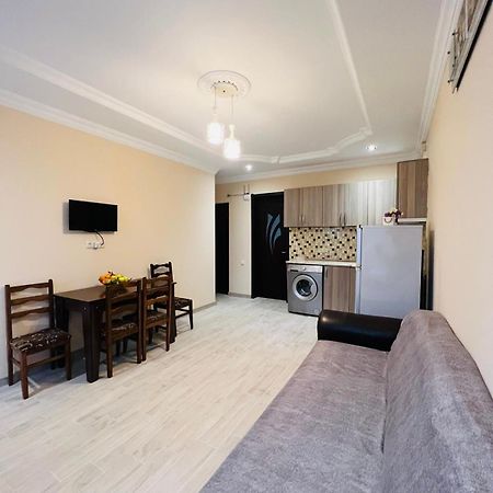 Aparthotel My Home Batumi Exterior foto