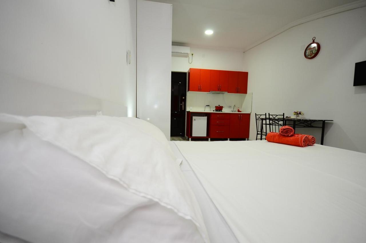 Aparthotel My Home Batumi Exterior foto